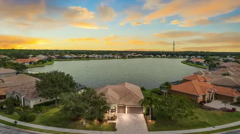 7020 74th Street Circle E Bradenton FL 34203