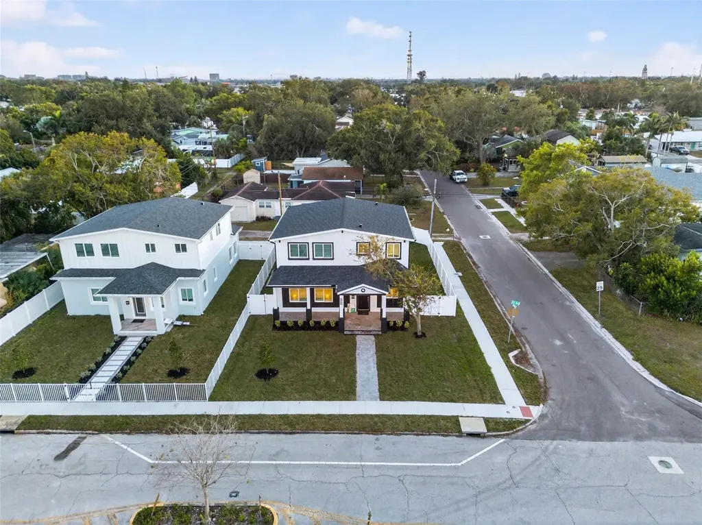 2540 34th Avenue N St Petersburg FL 33713