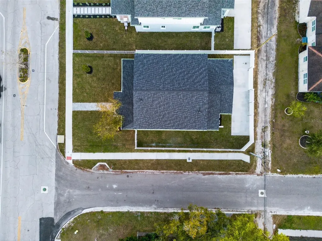 2540 34th Avenue N St Petersburg FL 33713
