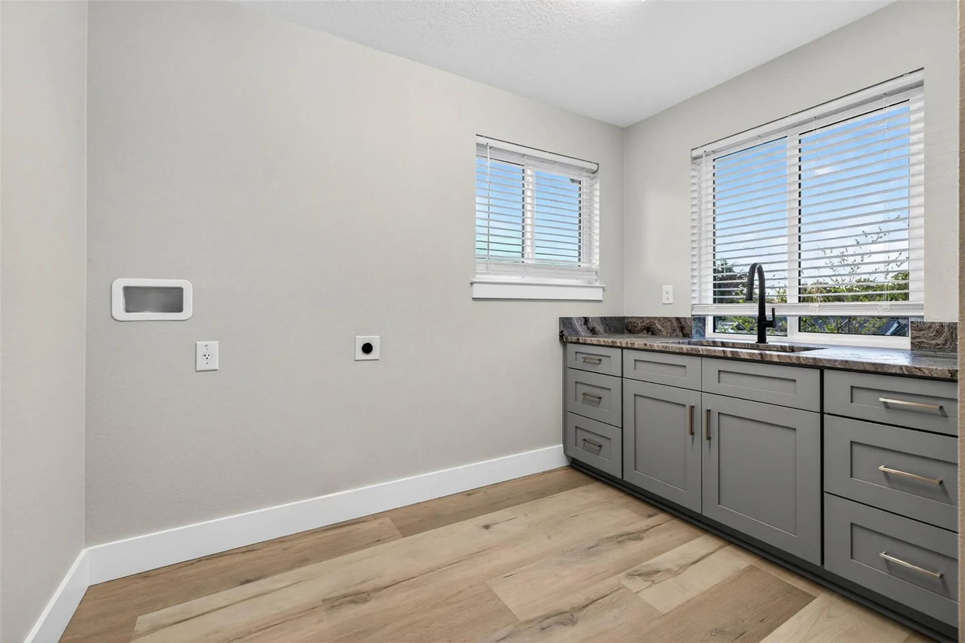 2540 34th Avenue N St Petersburg FL 33713
