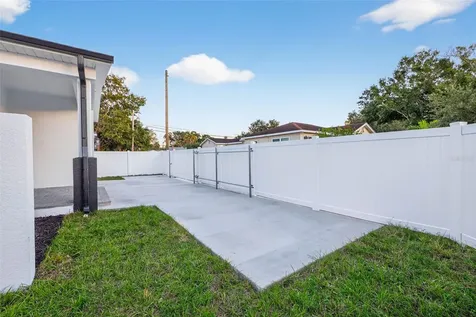 2540 34th Avenue N St Petersburg FL 33713