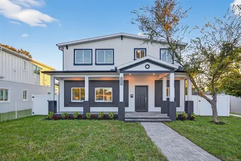 2540 34th Avenue N St Petersburg FL 33713