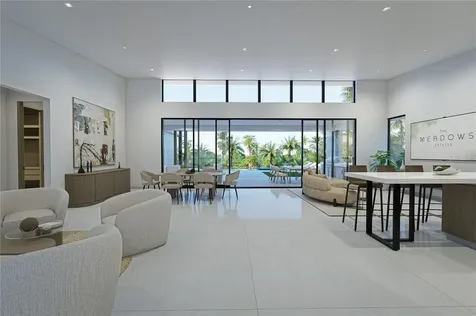19 The Meadows Estates Guaynabo PR 00971