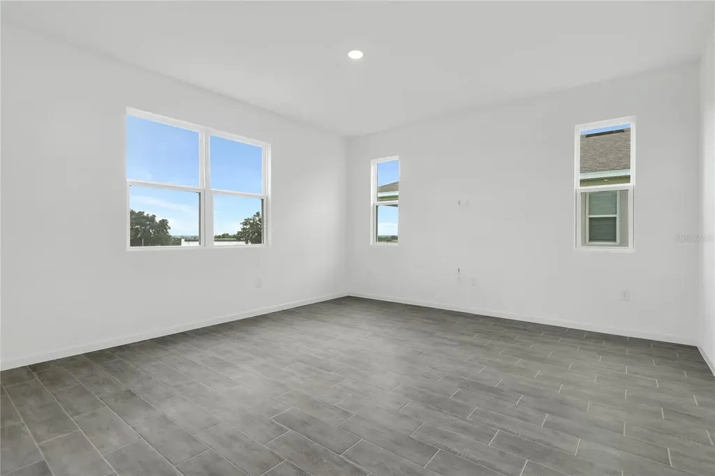 1272 Daisy Hill Avenue Dundee FL 33838