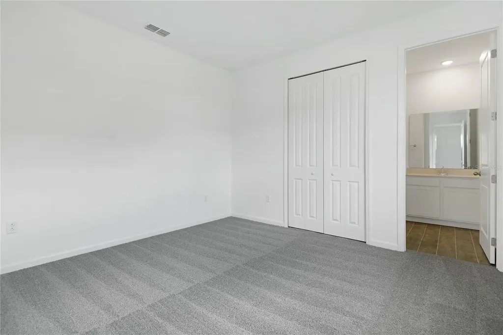 1272 Daisy Hill Avenue Dundee FL 33838