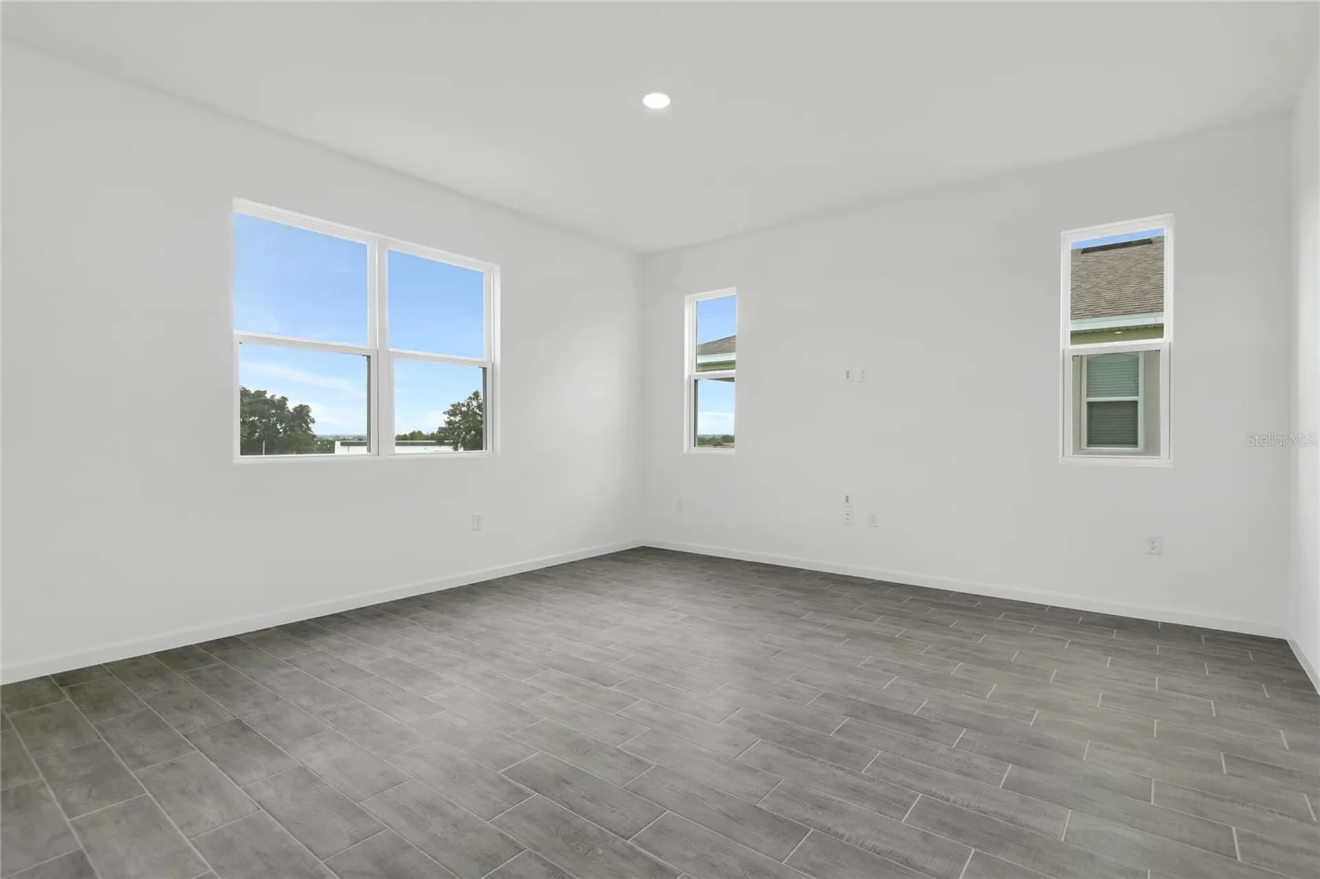 1272 Daisy Hill Avenue Dundee FL 33838