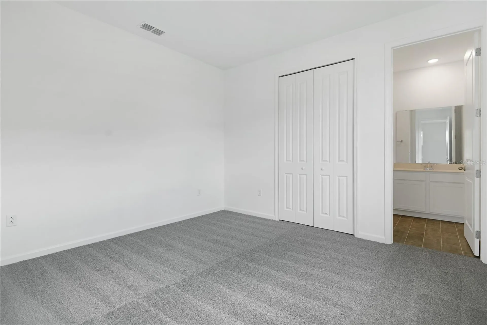 1272 Daisy Hill Avenue Dundee FL 33838