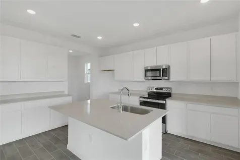1272 Daisy Hill Avenue Dundee FL 33838