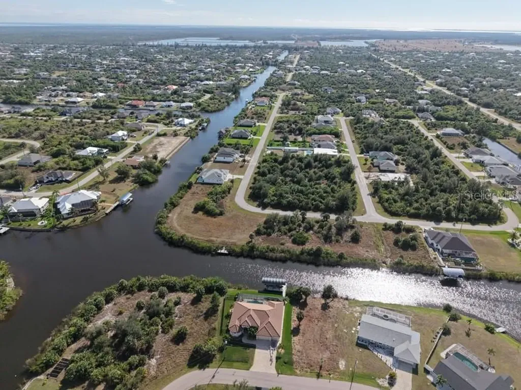 9572 President Circle Port Charlotte FL 33981