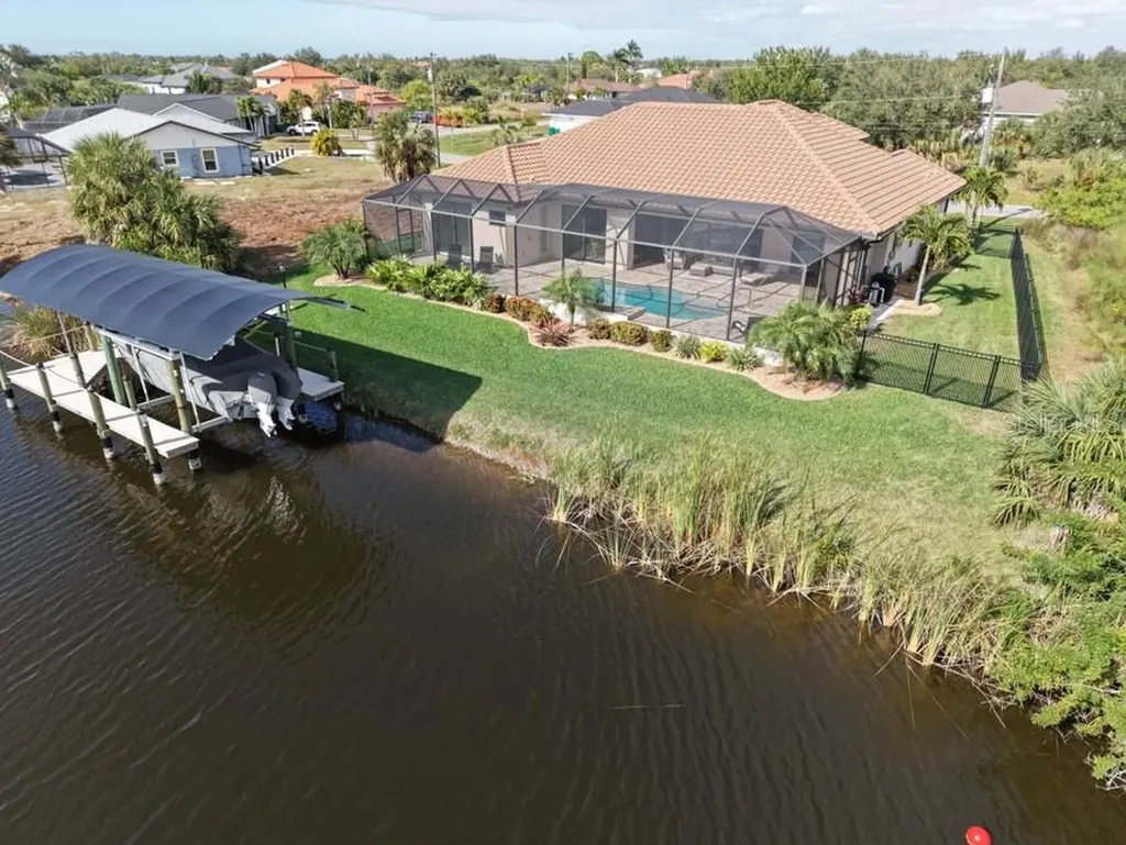 9572 President Circle Port Charlotte FL 33981