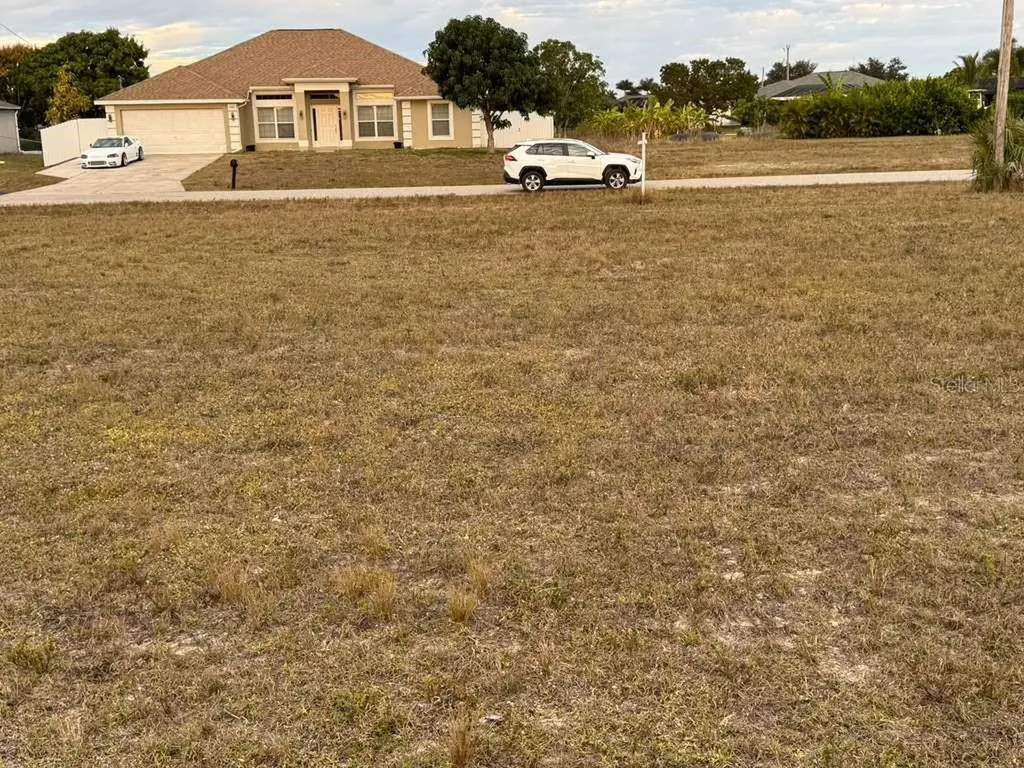 1302 NE 19th Place Cape Coral FL 33909