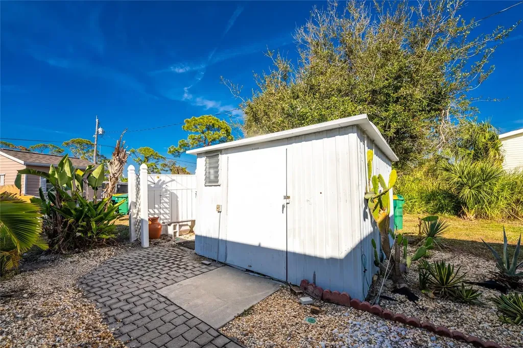 3111 Waterside Drive Englewood FL 34224