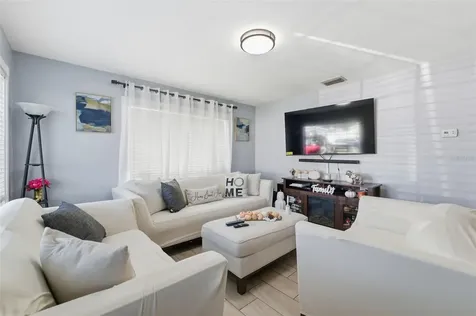 3310 W Beach Street Tampa FL 33607