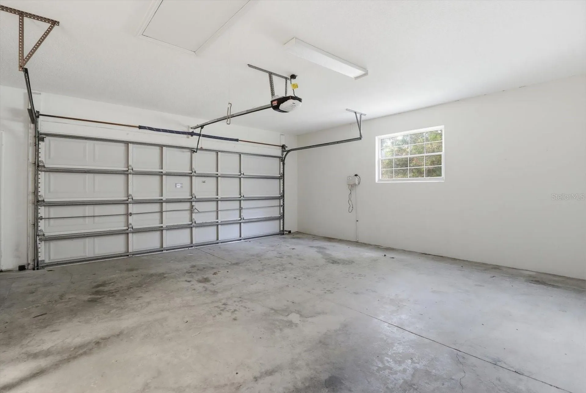 1852 W Ivorywood Drive Beverly Hills FL 34465