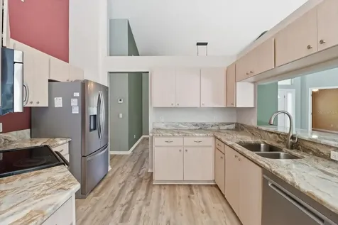 1852 W Ivorywood Drive Beverly Hills FL 34465