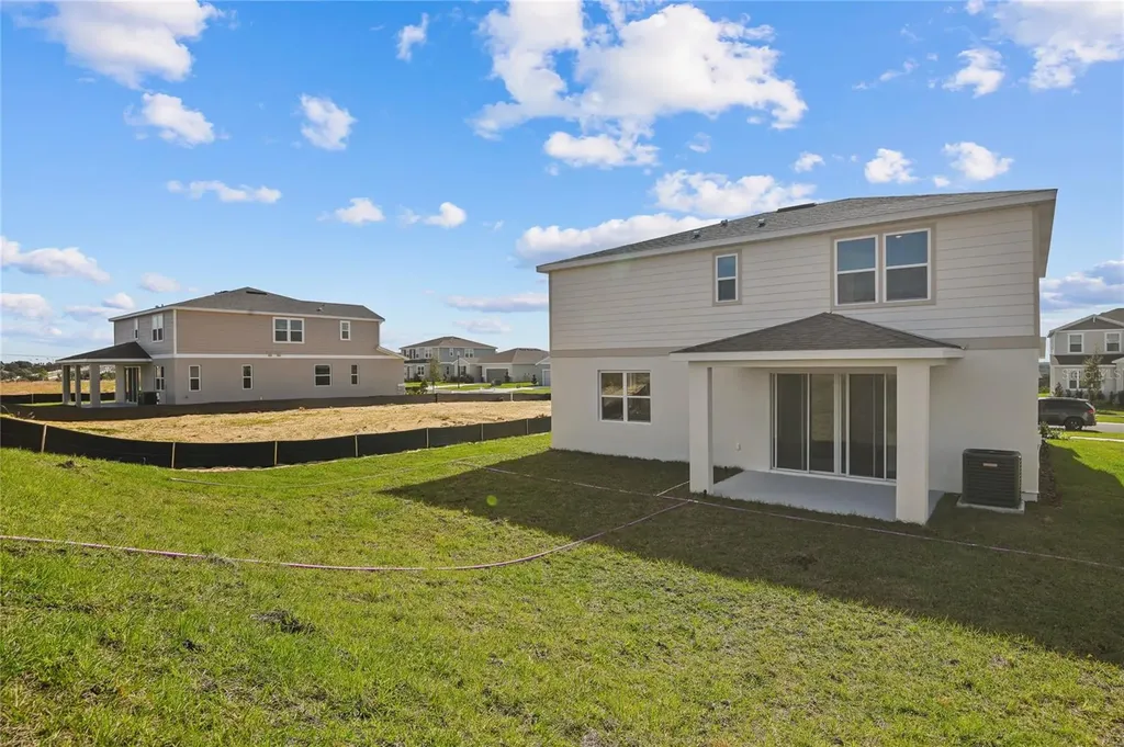 1257 Daisy Hill Avenue Dundee FL 33838