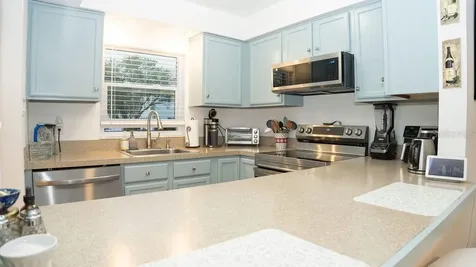 304 46th Avenue Terrace W Bradenton FL 34207