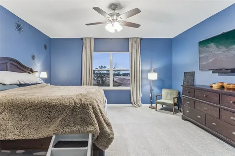 594 Via Bella Court Howey In The Hills FL 34737
