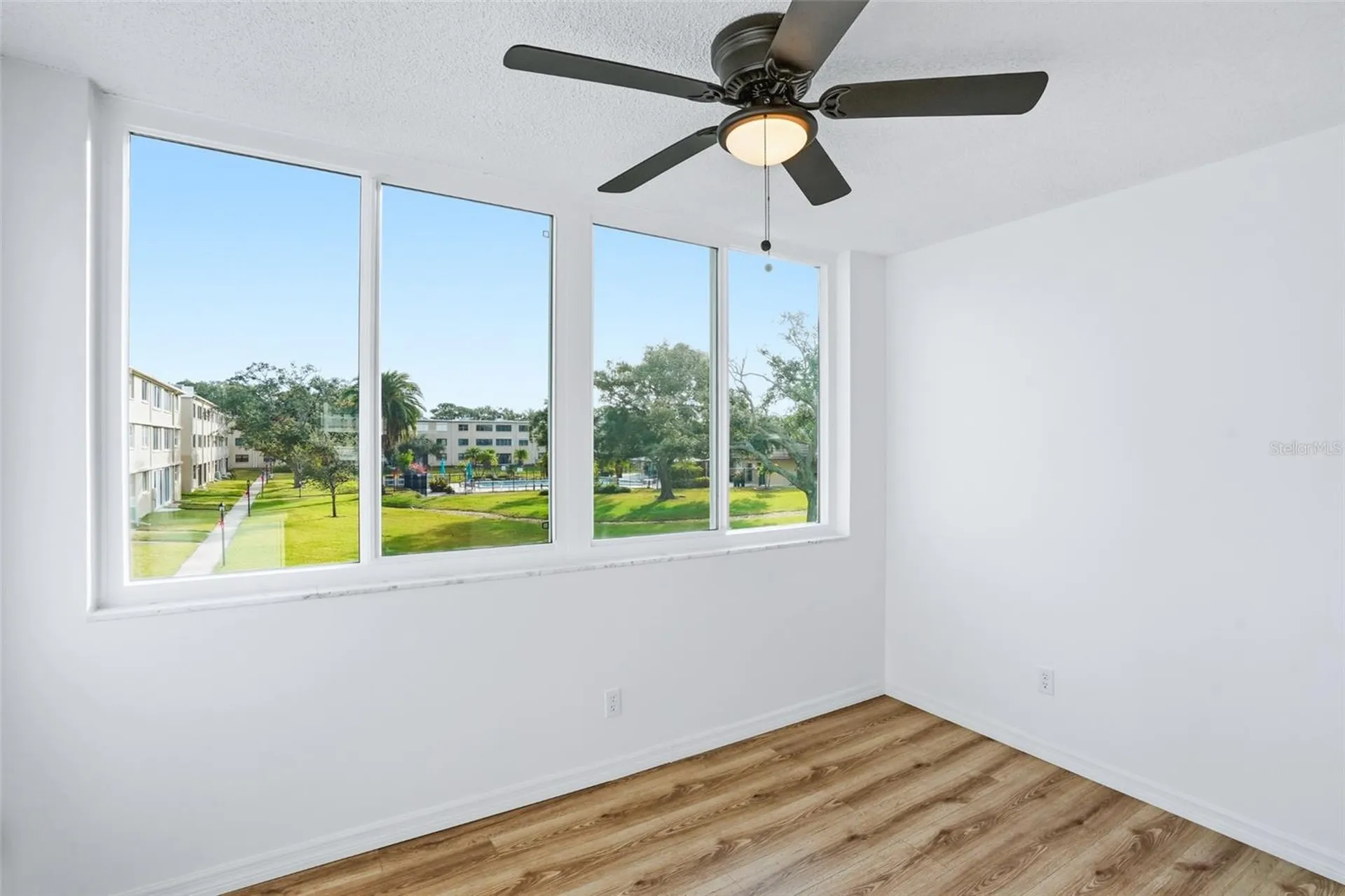 5095 Bay Street NE St Petersburg FL 33703