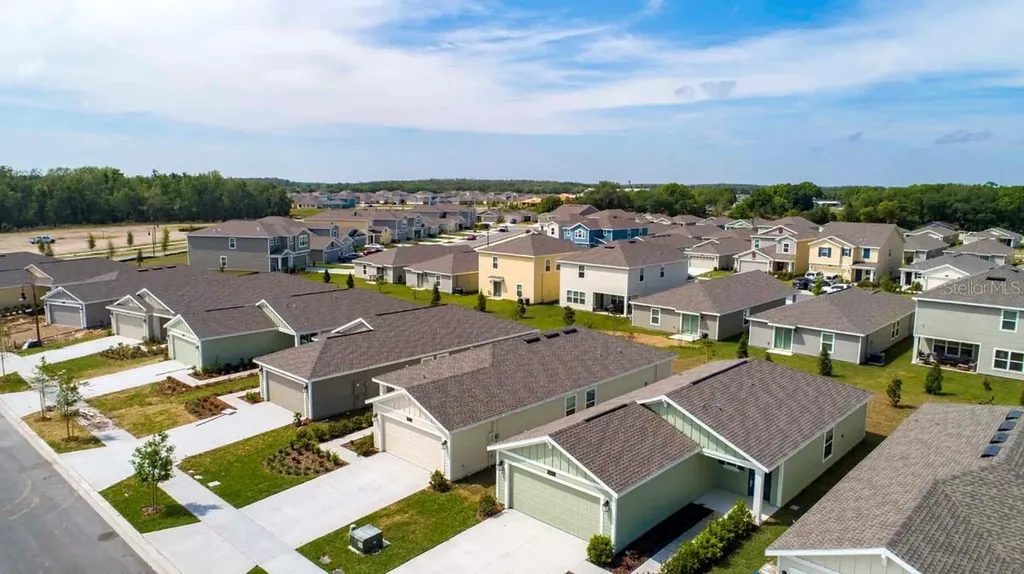 2004 Myrtle Pine Street Kissimmee FL 34746