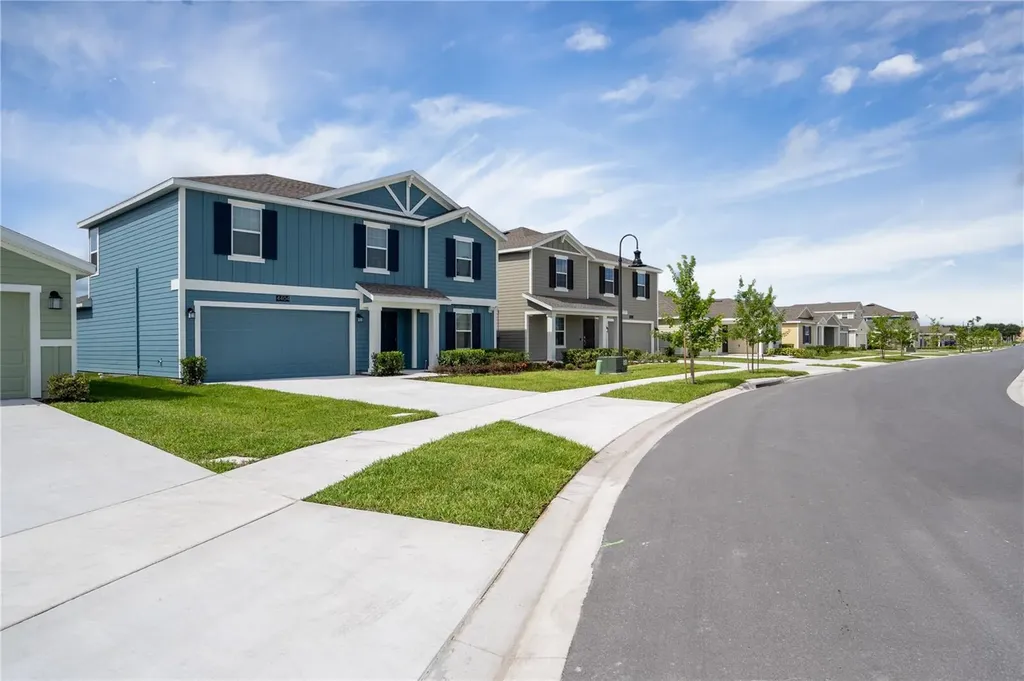 2004 Myrtle Pine Street Kissimmee FL 34746