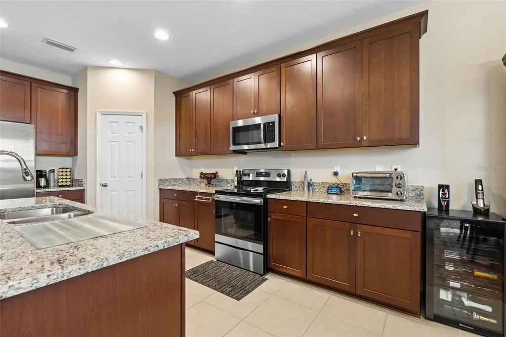 31046 Parrot Reef Court Wesley Chapel FL 33545