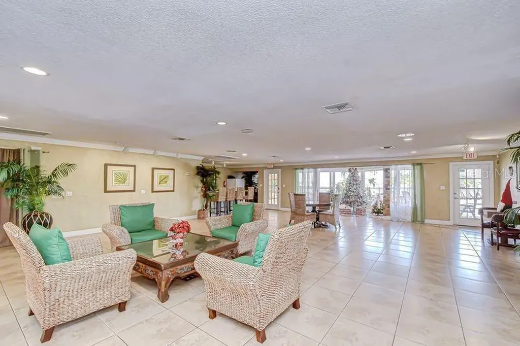 13693 Orange Sunset Drive Tampa FL 33618