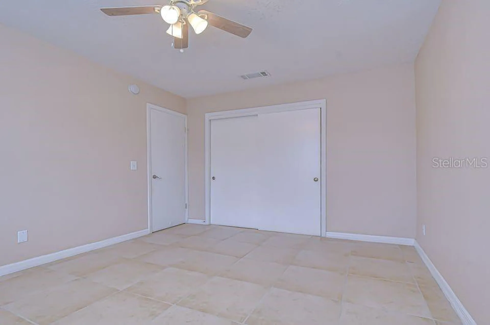 13693 Orange Sunset Drive Tampa FL 33618