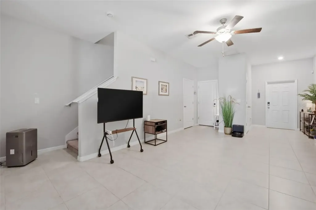 4459 Globe Thistle Drive Tampa FL 33619