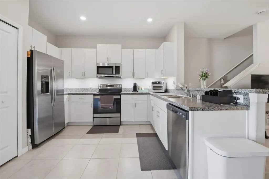 4459 Globe Thistle Drive Tampa FL 33619