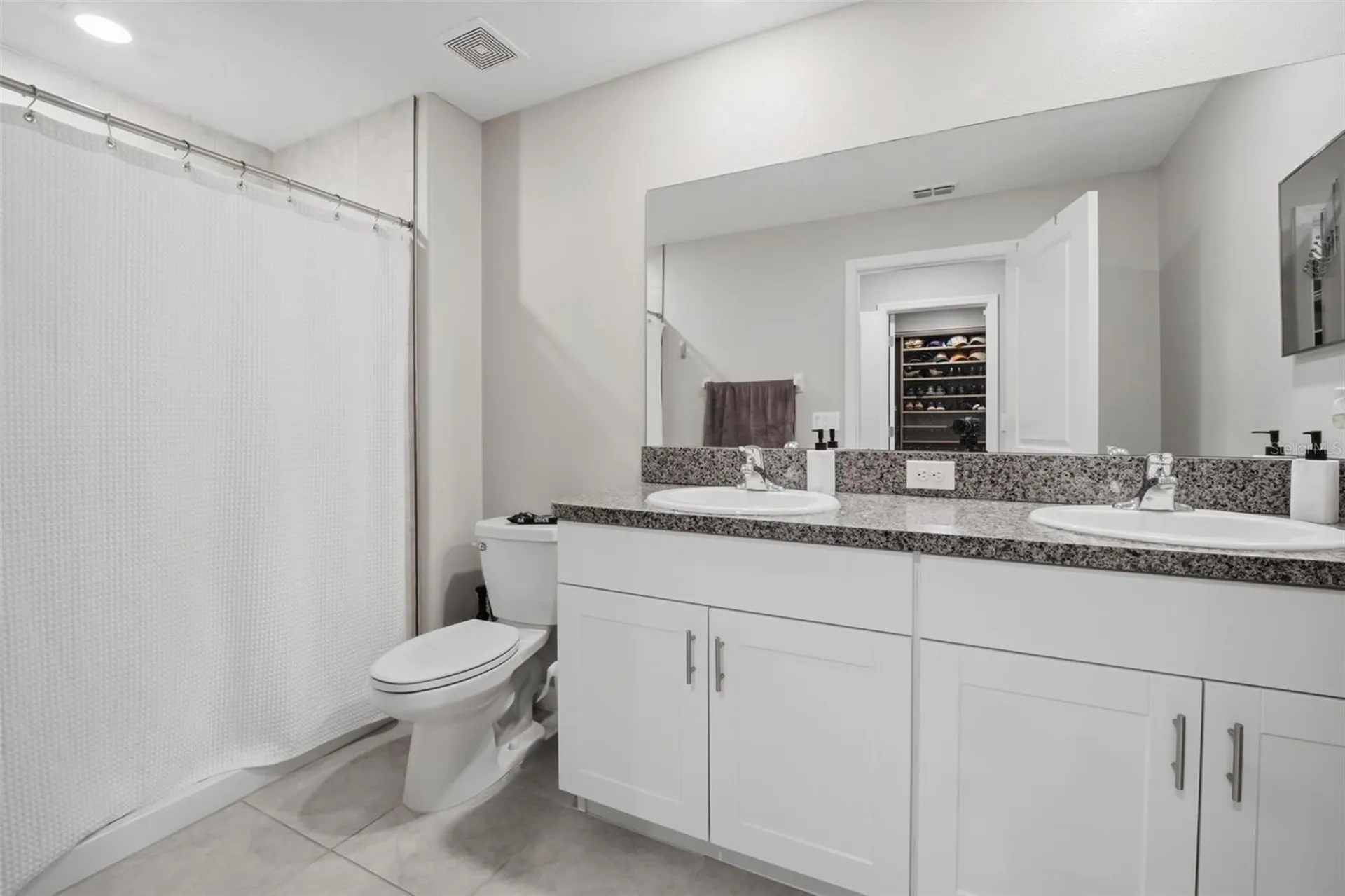 4459 Globe Thistle Drive Tampa FL 33619