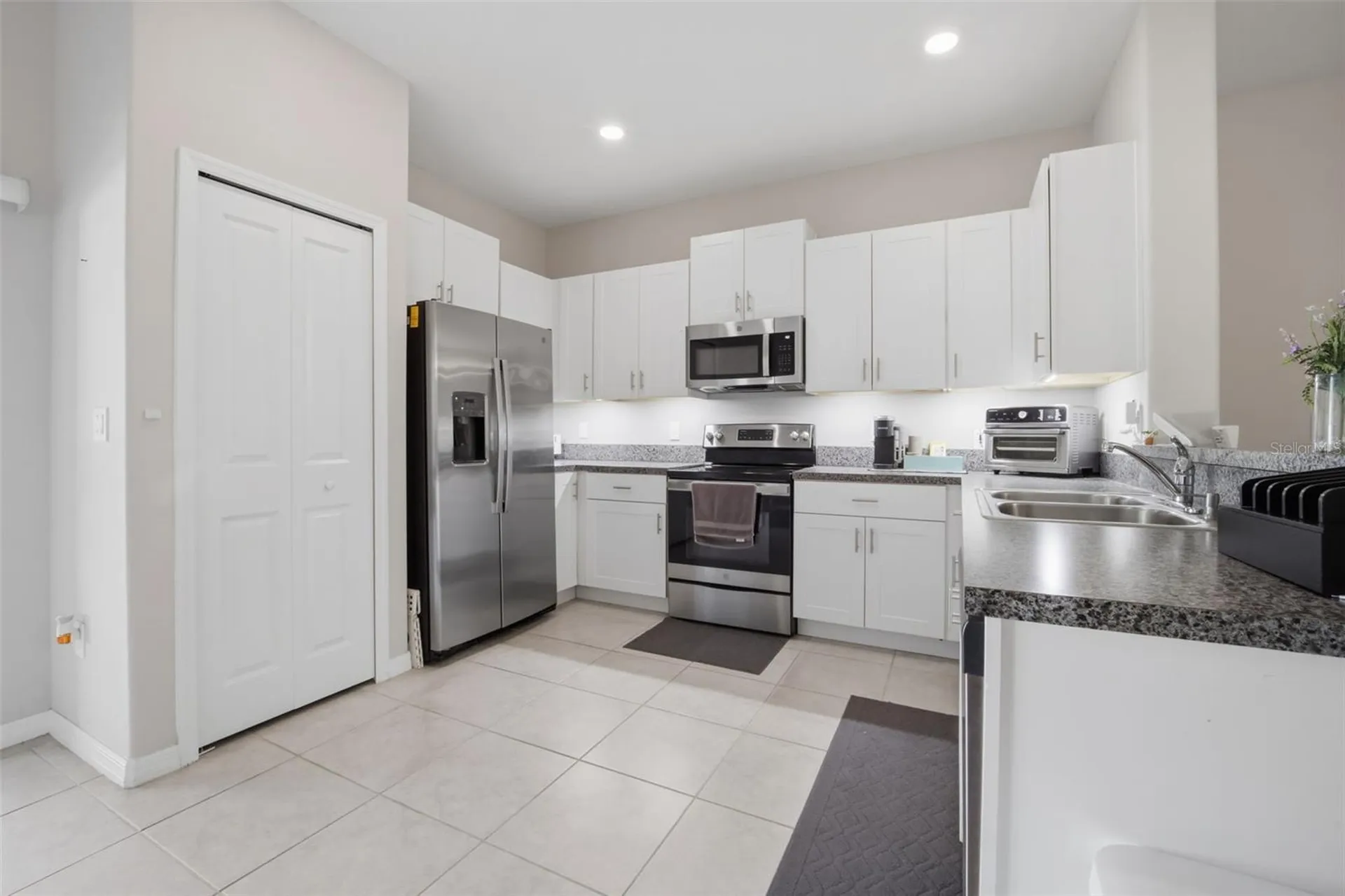 4459 Globe Thistle Drive Tampa FL 33619