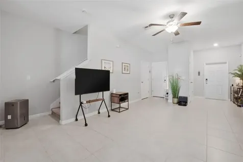 4459 Globe Thistle Drive Tampa FL 33619