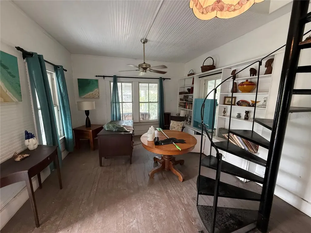 4507 123rd Street W Cortez FL 34215