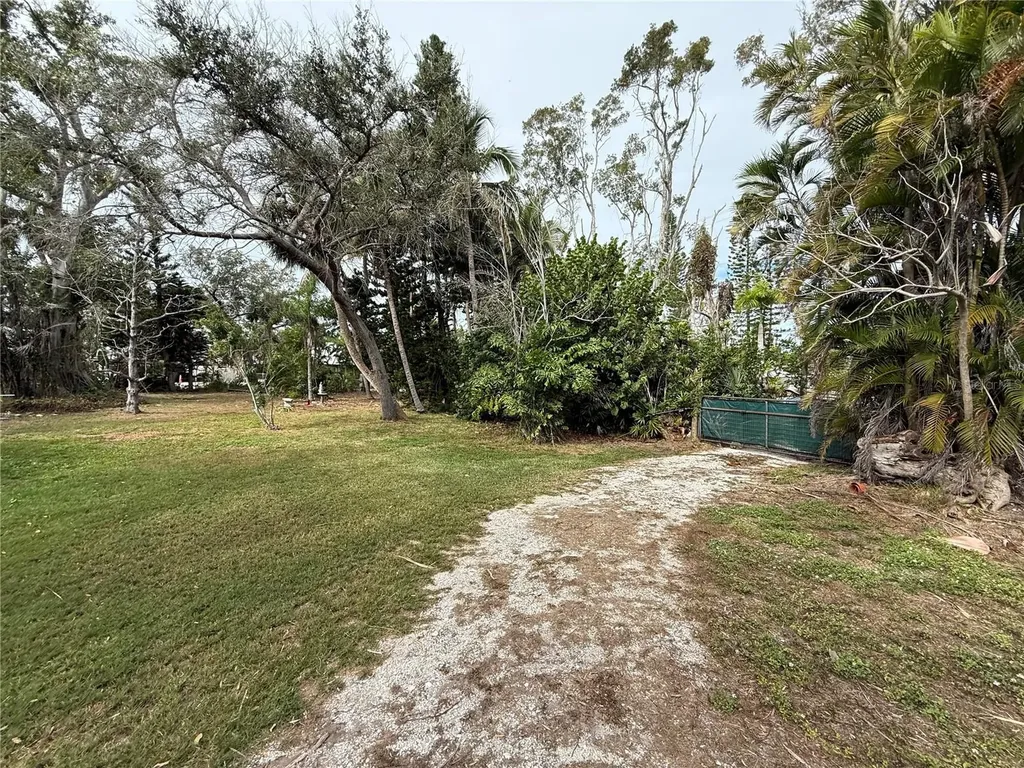 4507 123rd Street W Cortez FL 34215