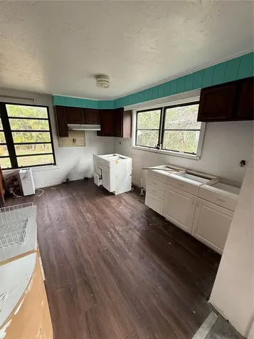 4507 123rd Street W Cortez FL 34215