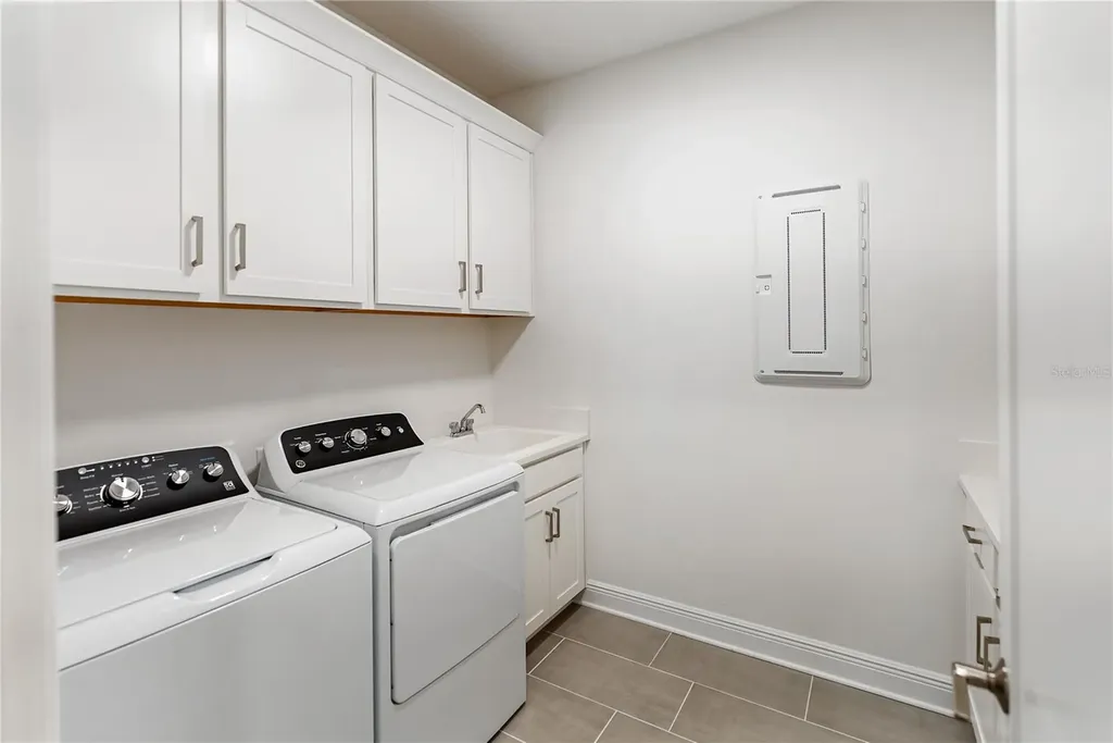4811 Honey Dew Lane Bradenton FL 34211