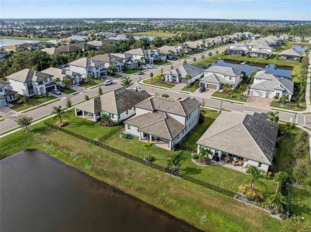 4811 Honey Dew Lane Bradenton FL 34211