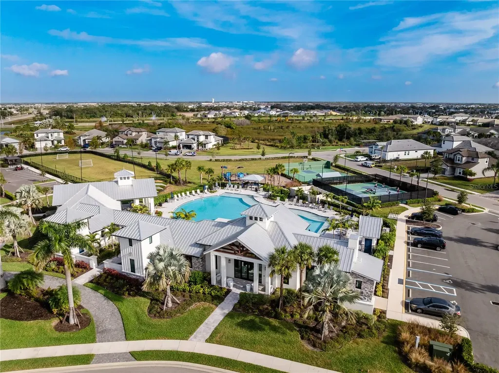 4811 Honey Dew Lane Bradenton FL 34211