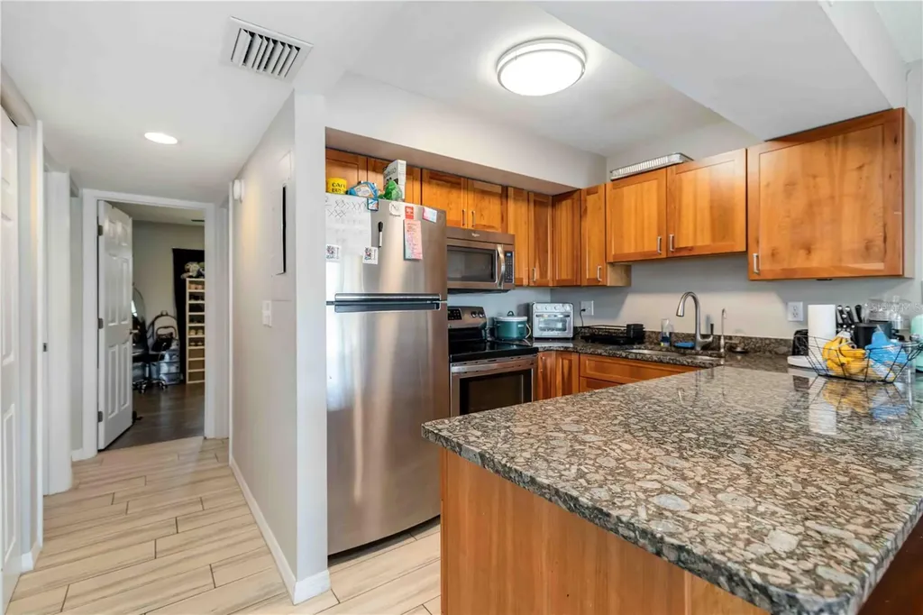 5412 Swift Road Sarasota FL 34231