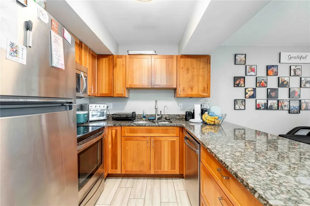 5412 Swift Road Sarasota FL 34231