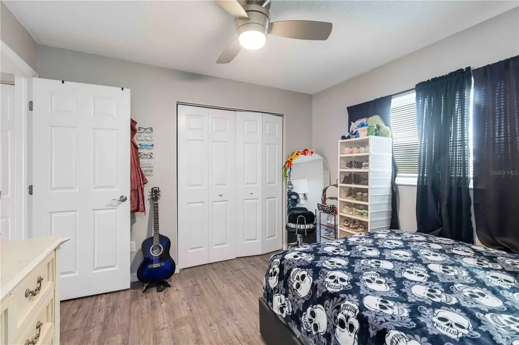 5412 Swift Road Sarasota FL 34231