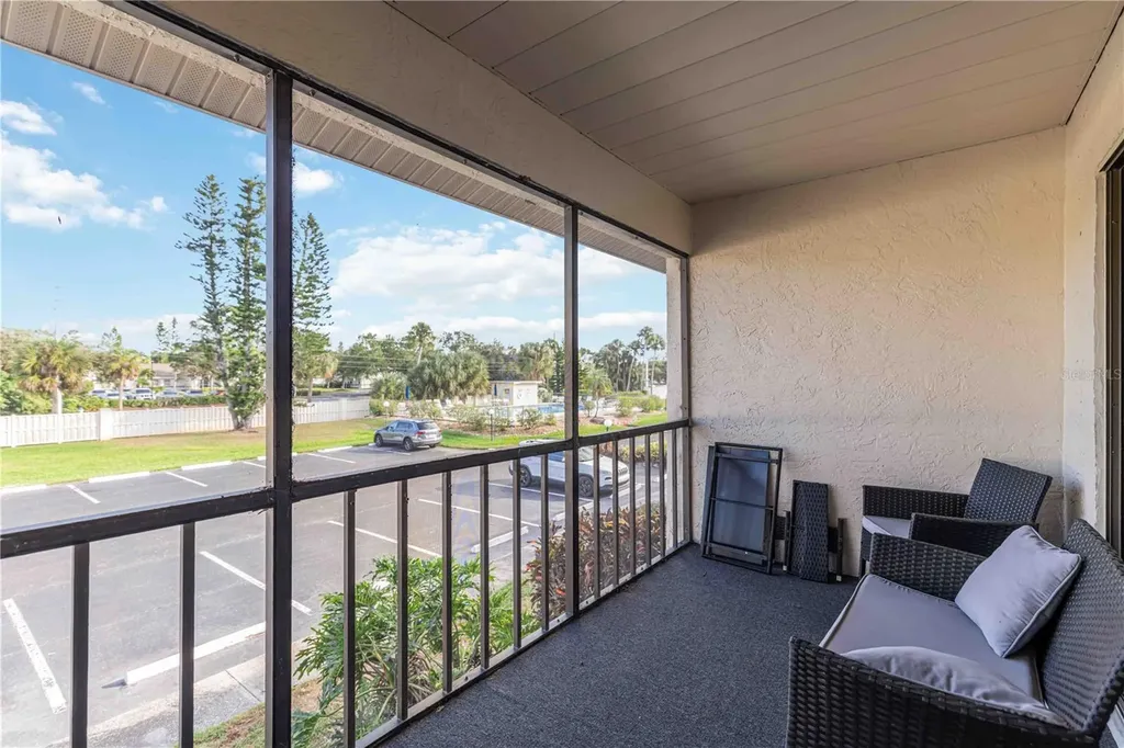 5412 Swift Road Sarasota FL 34231
