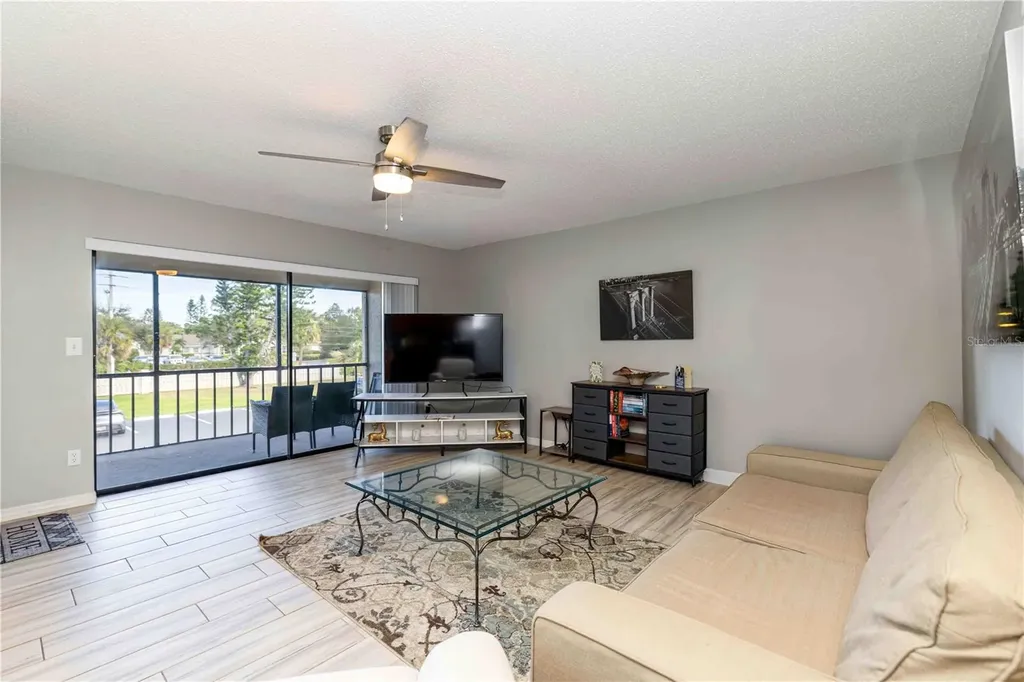 5412 Swift Road Sarasota FL 34231