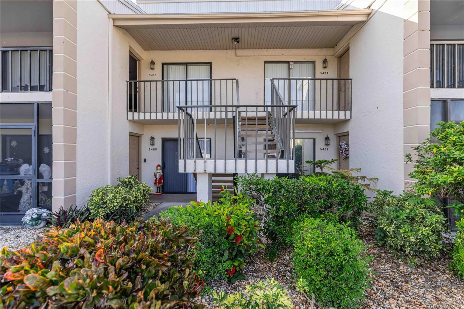 5412 Swift Road Sarasota FL 34231