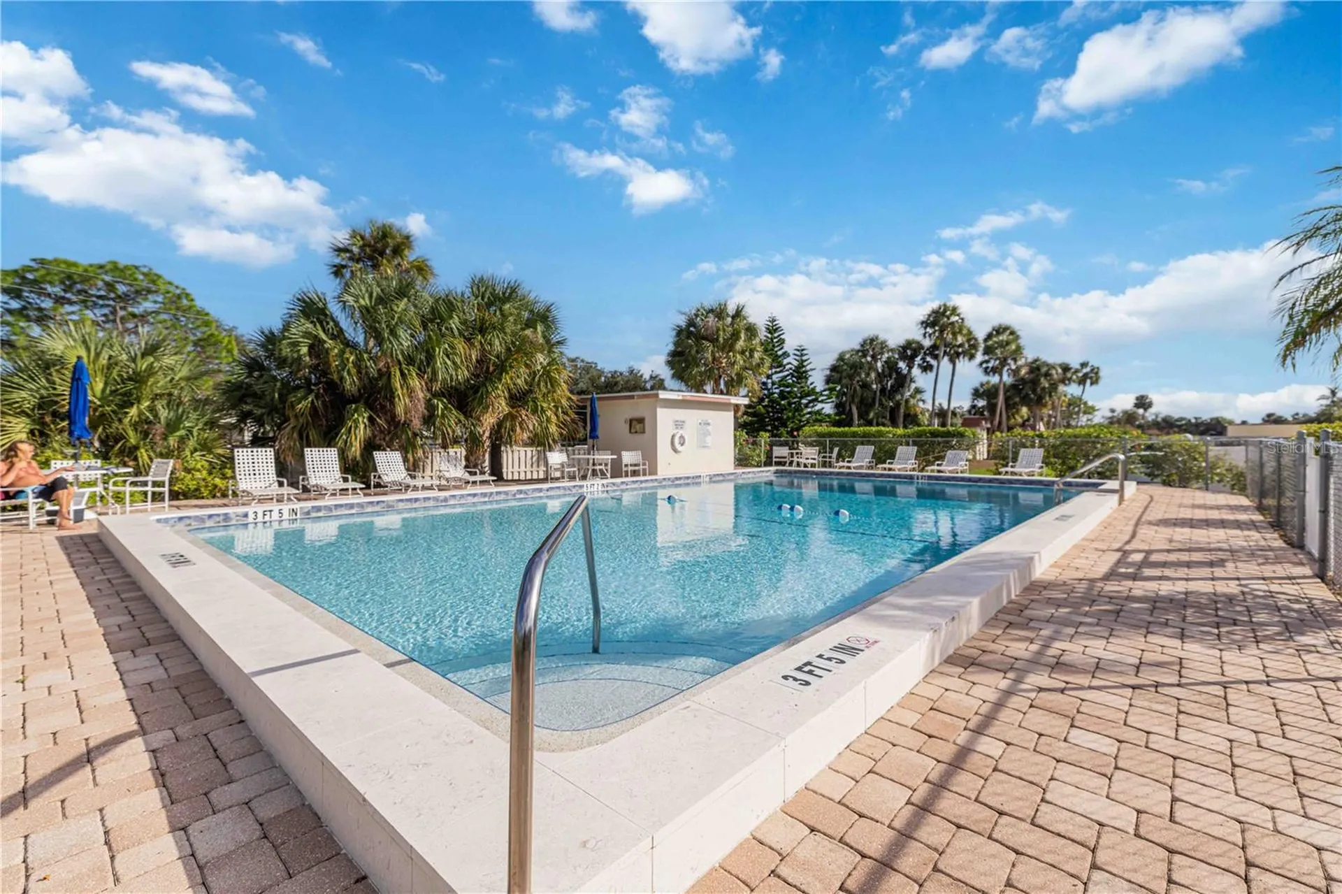 5412 Swift Road Sarasota FL 34231