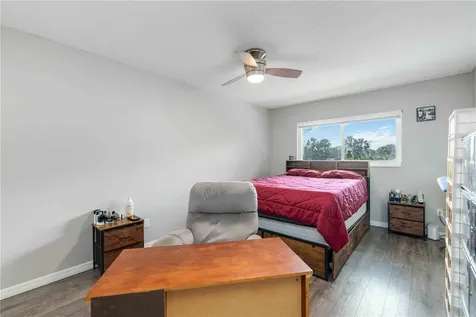 5412 Swift Road Sarasota FL 34231
