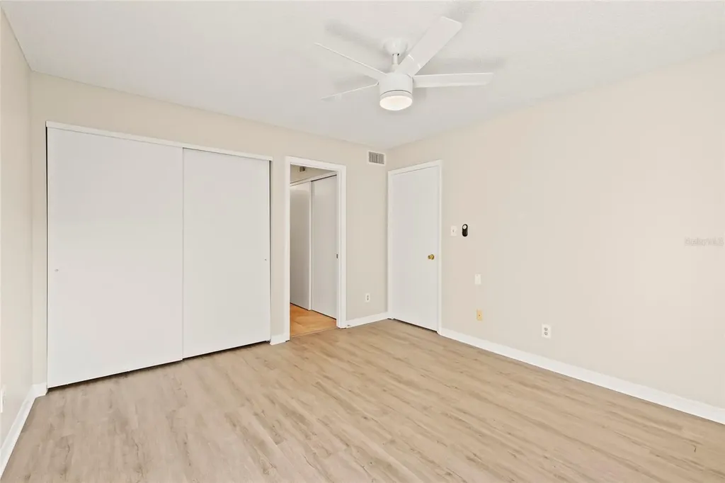 6033 34th Street W Bradenton FL 34210