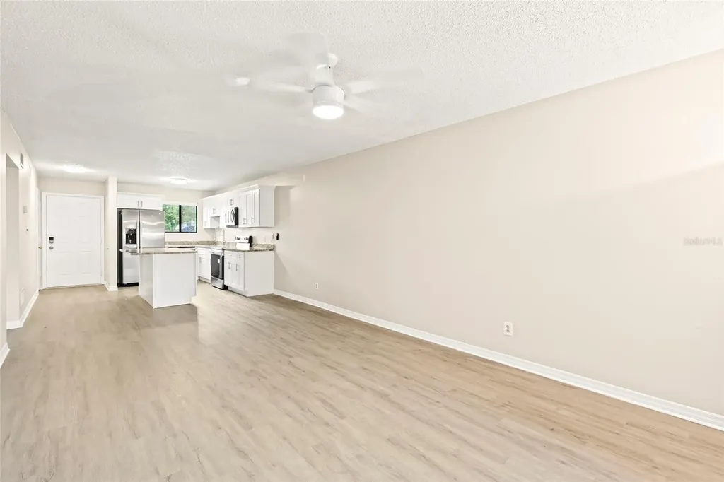 6033 34th Street W Bradenton FL 34210