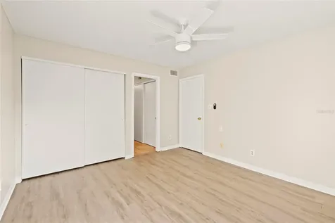 6033 34th Street W Bradenton FL 34210